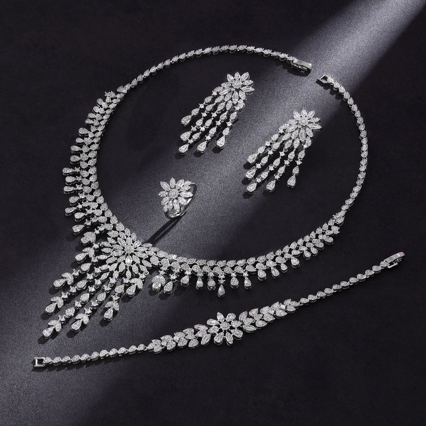 Luxury Cubic Zirconia Jewelry Set – Necklace, Ring, Bracelet & Earrings (Dubai Style)