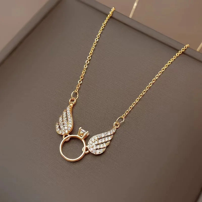 18K Gold Wings Pendant Necklace