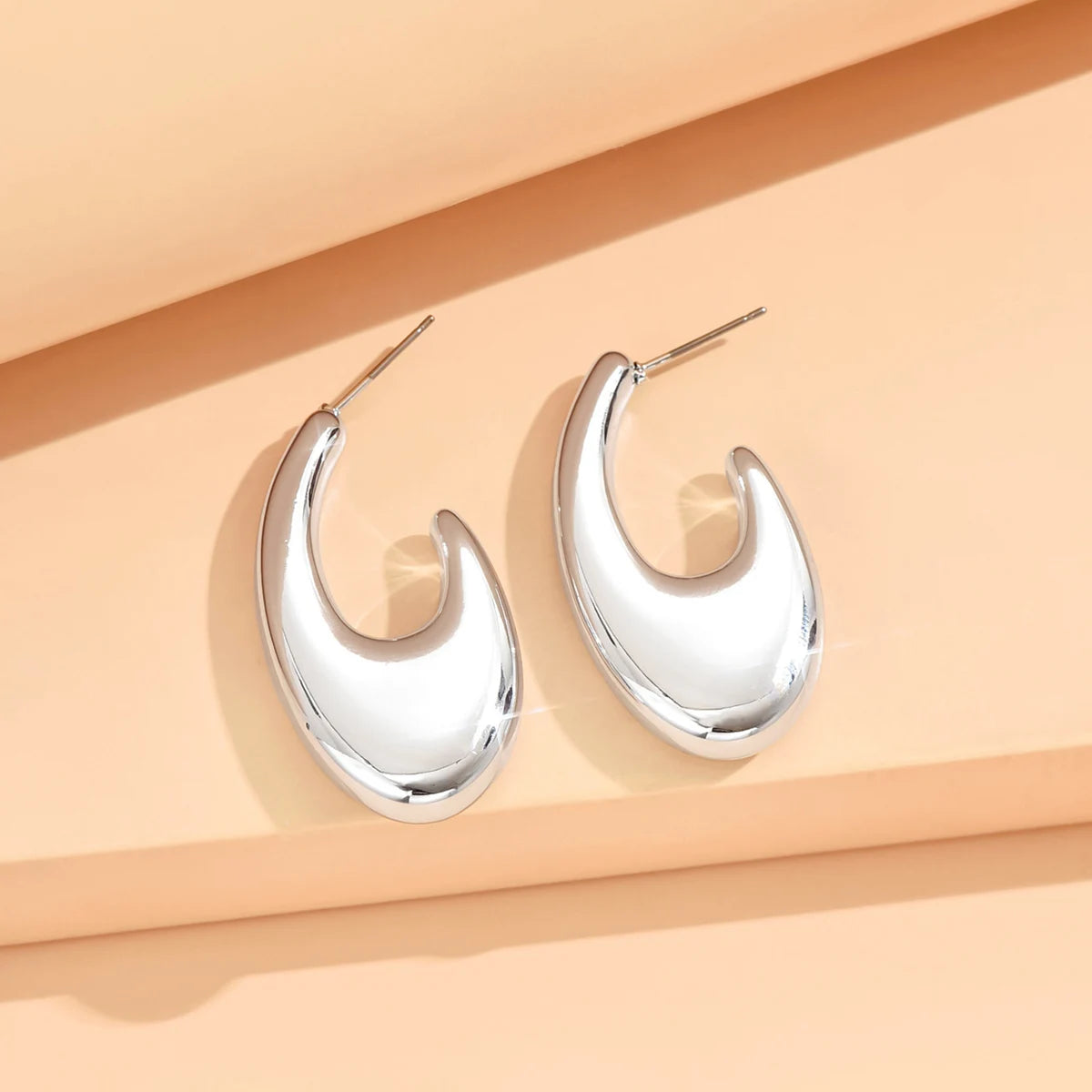 Eccentric Metallic Geometric Stud Earrings Minimalist Style
