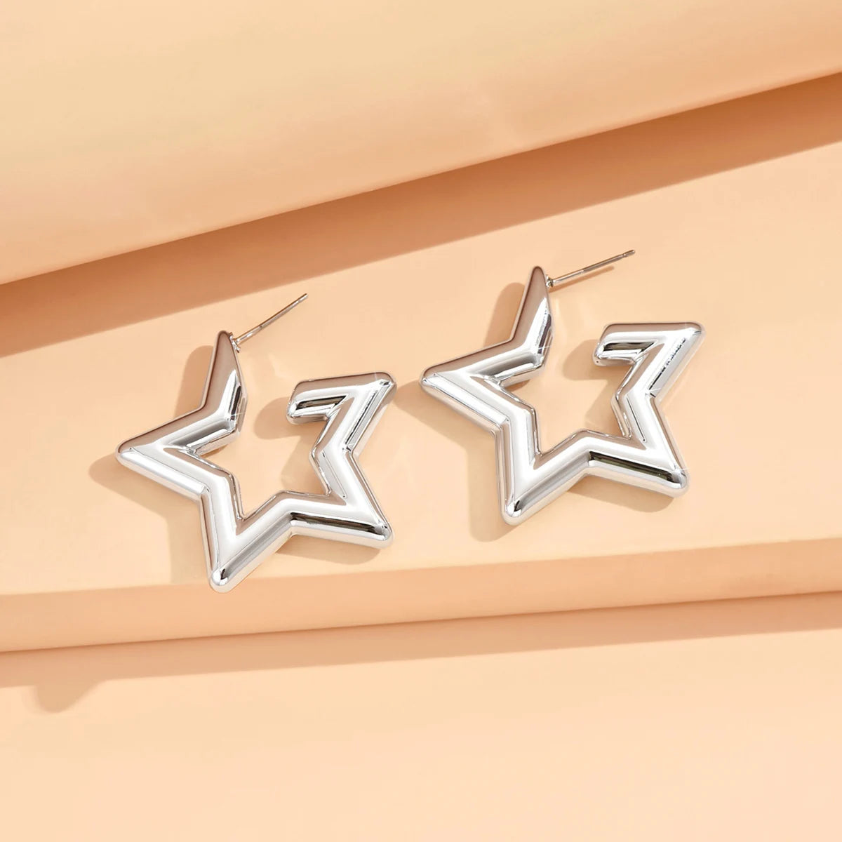 Eccentric Metallic Geometric Stud Earrings Minimalist Style