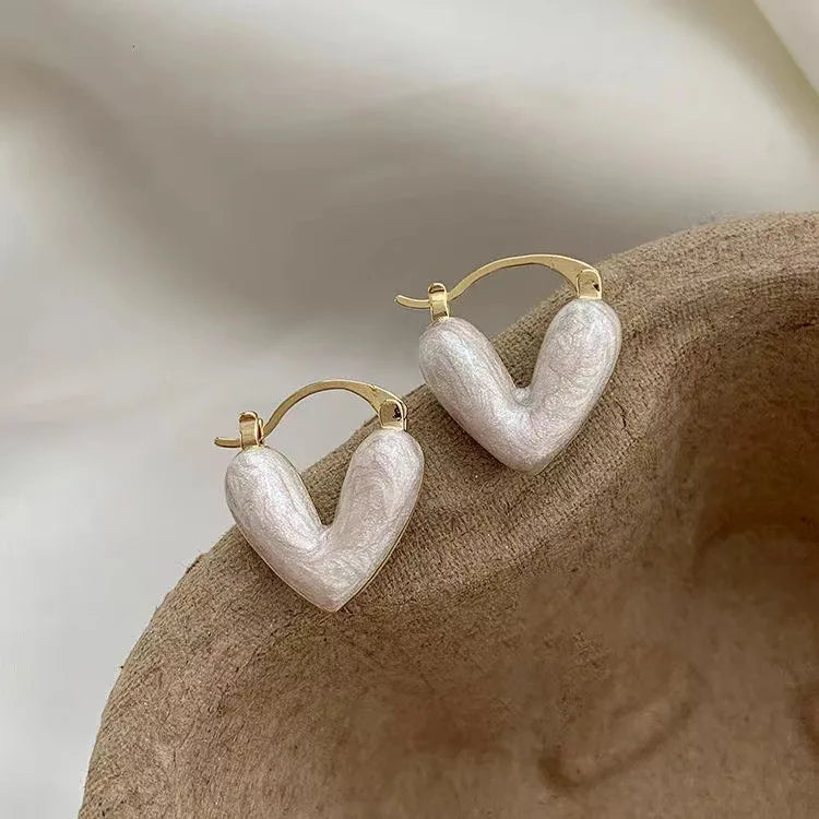 Asymmetrical Hollow Stud Rhinestones Earrings
