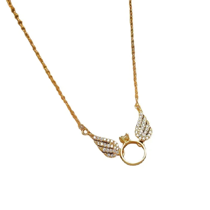 18K Gold Wings Pendant Necklace