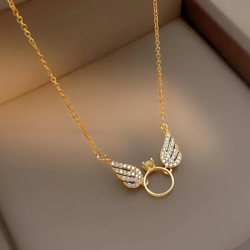 18K Gold Wings Pendant Necklace