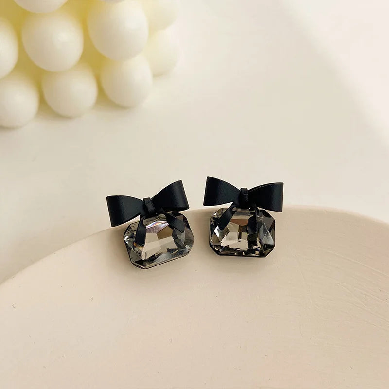 Asymmetrical Hollow Stud Rhinestones Earrings