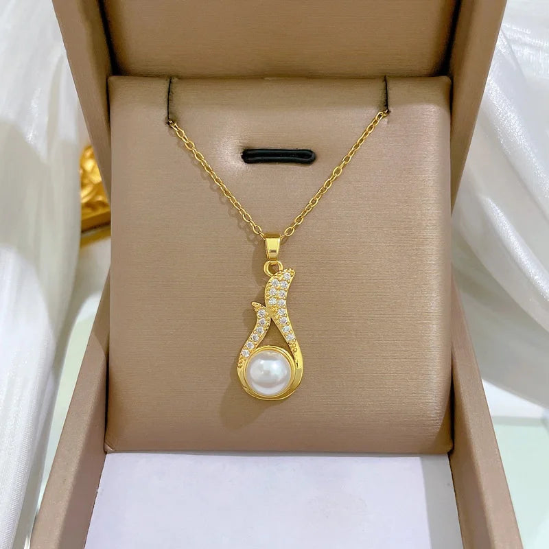 Fox Tail Pearl Jewelry Set - Water Drop Pendant Necklace & Earrings