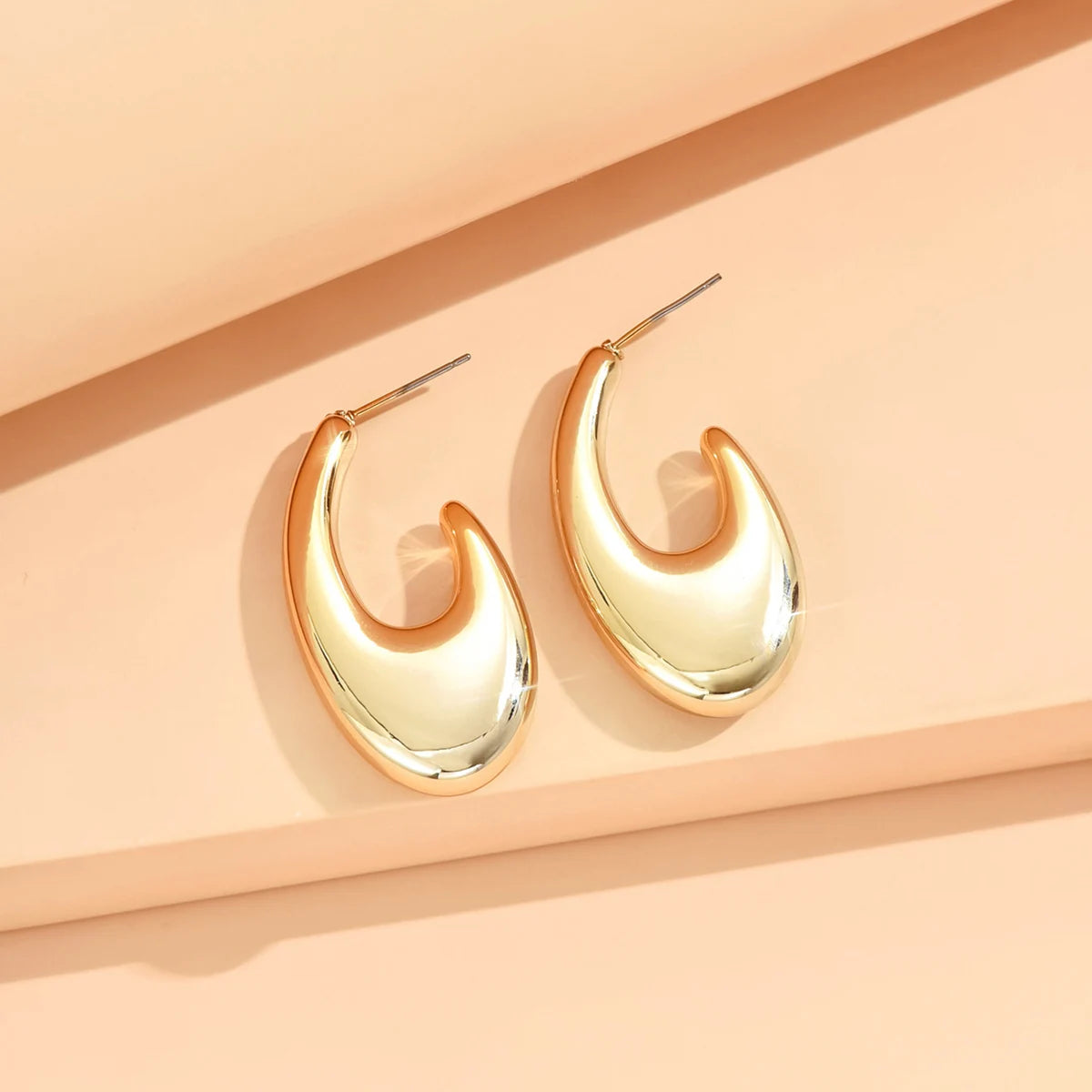 Eccentric Metallic Geometric Stud Earrings Minimalist Style