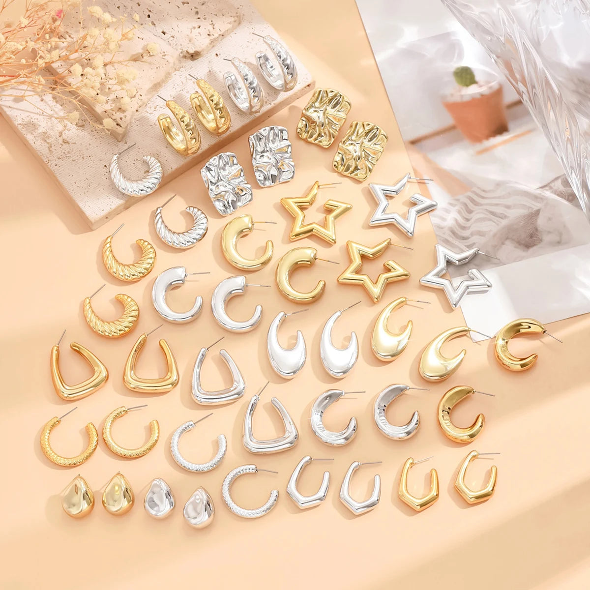 Eccentric Metallic Geometric Stud Earrings Minimalist Style