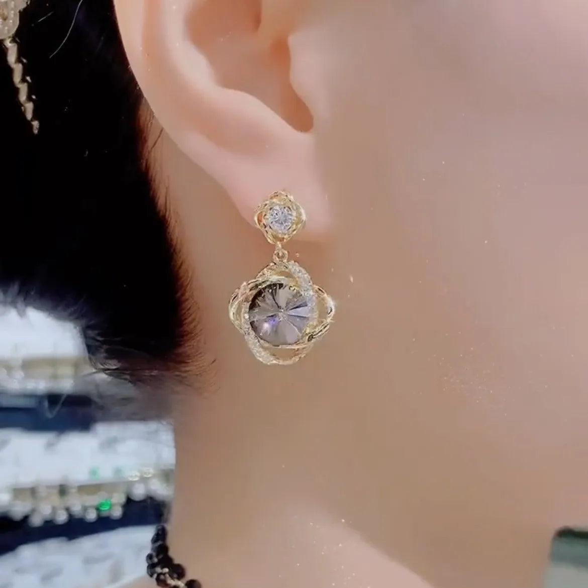 Interlocking Ring Drop Earrings – Champagne Crystal