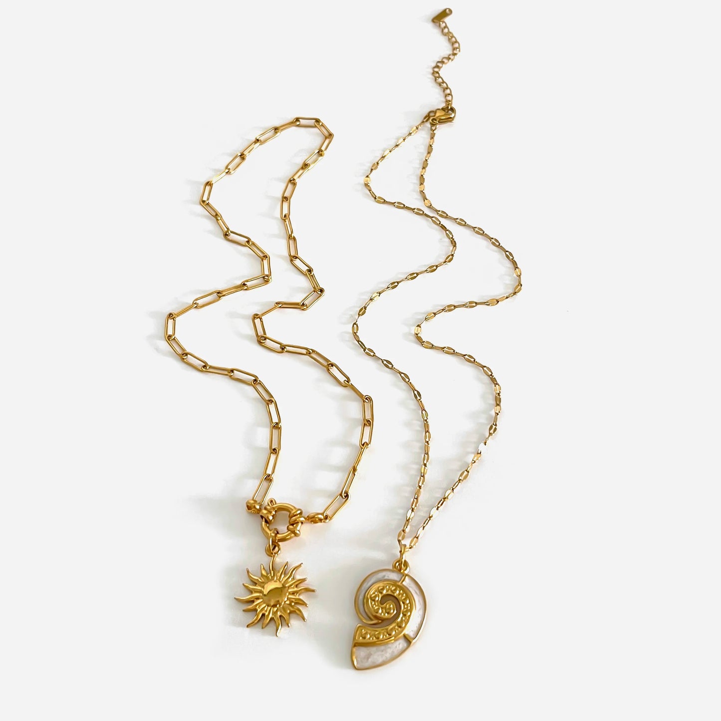 Sunflower & Enamel Conch Pendant Necklace