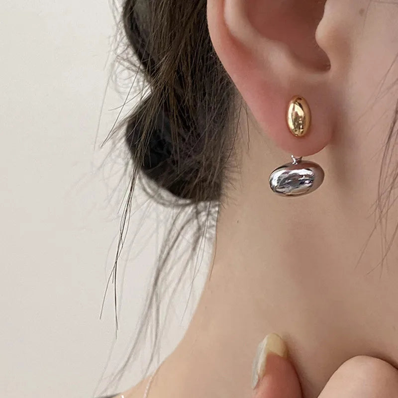 Asymmetrical Hollow Stud Rhinestones Earrings
