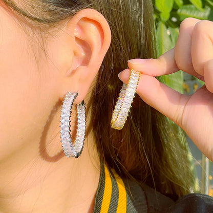 Chic Moissanite-Studded Hoop Earrings