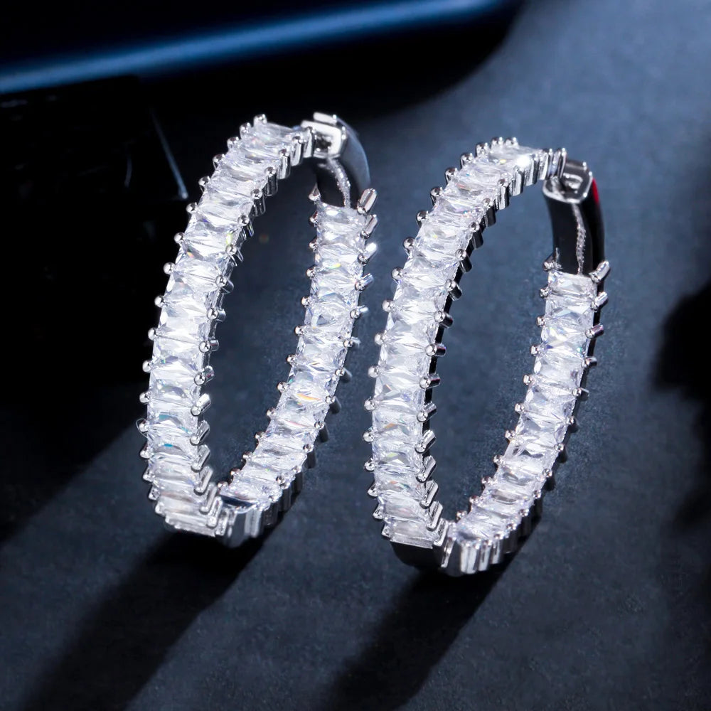 Chic Moissanite-Studded Hoop Earrings