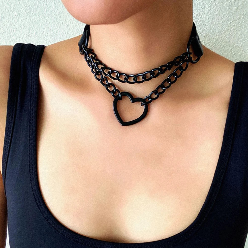 Vintage Heart Choker - Leather Goth Collar
