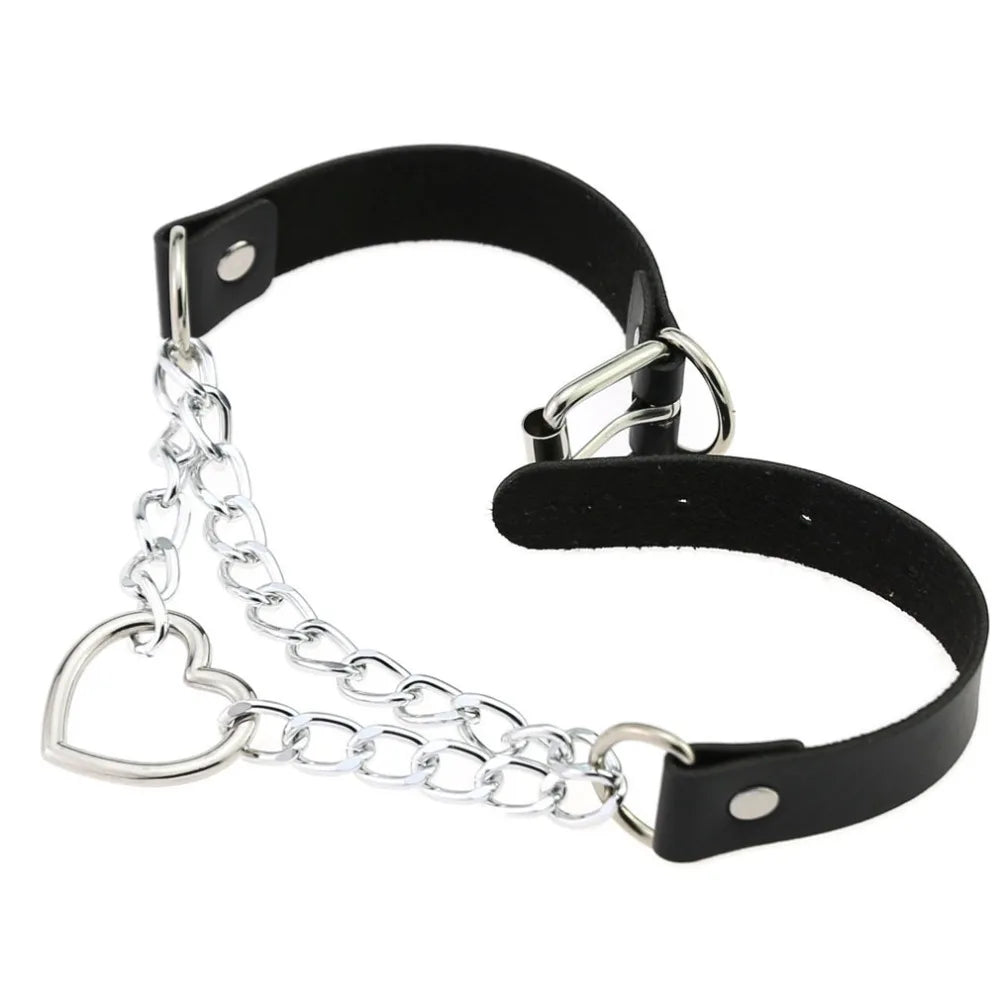 Gothic Heart Choker Collar – Leather Necklace