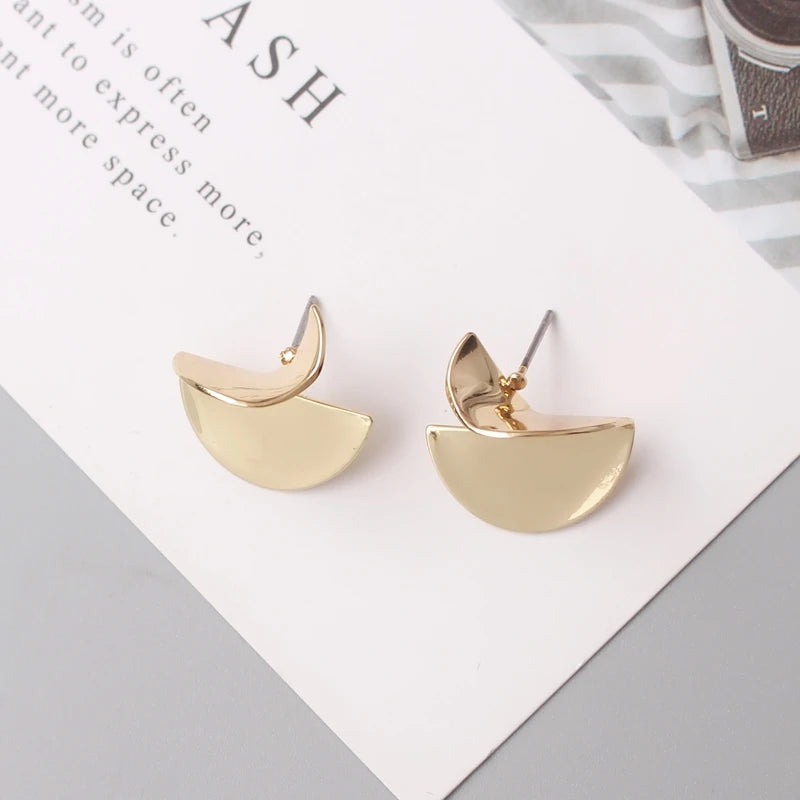 Eccentric Multi-Shaped Metal Dangle Earrings