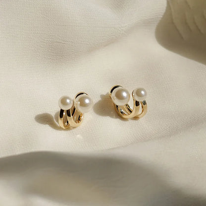 Classic Retro Pearl Drop Earrings