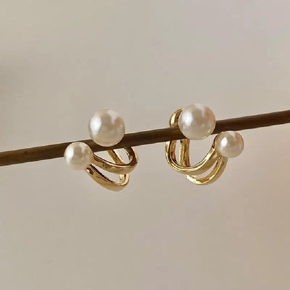 Classic Retro Pearl Drop Earrings
