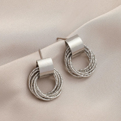 Twisted Mesh Gold Earrings