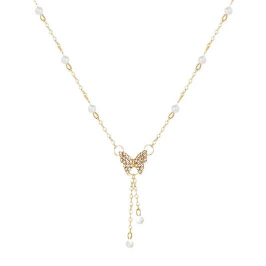 Butterfly Pearl Necklace – Elegant O-Chain Design