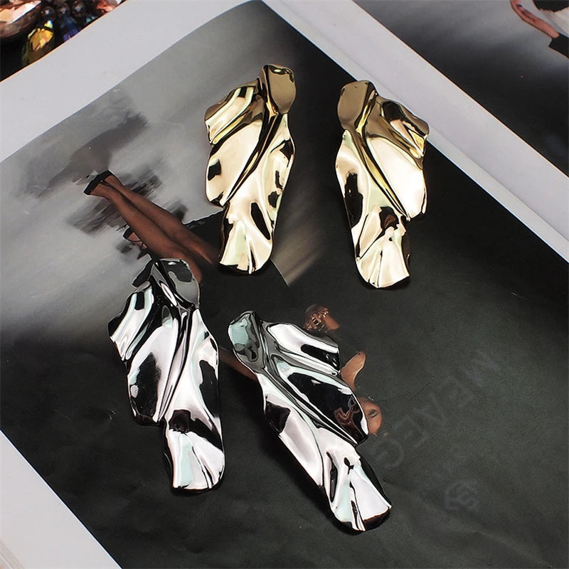 Eccentric Geometric Metal Dangle Earrings