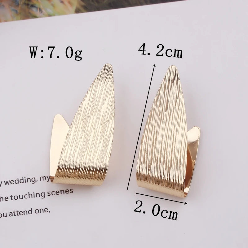 Eccentric Multi-Shaped Metal Dangle Earrings