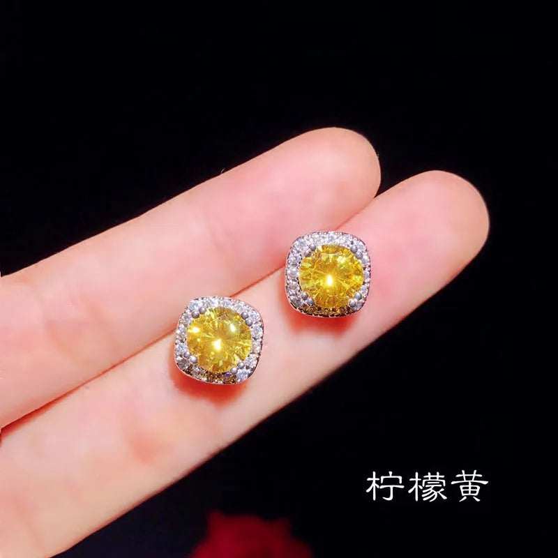 Round Moissanite Stud Earrings