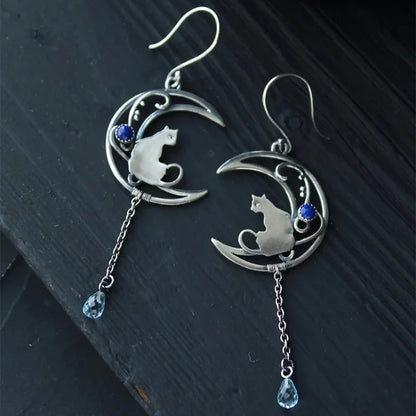 Vintage Silver Cat Crescent Earrings