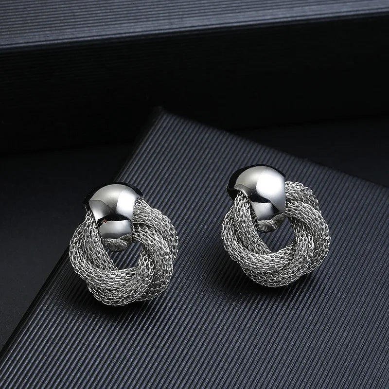 Vintage Metallic Twisted Round Circle Dangle Earrings