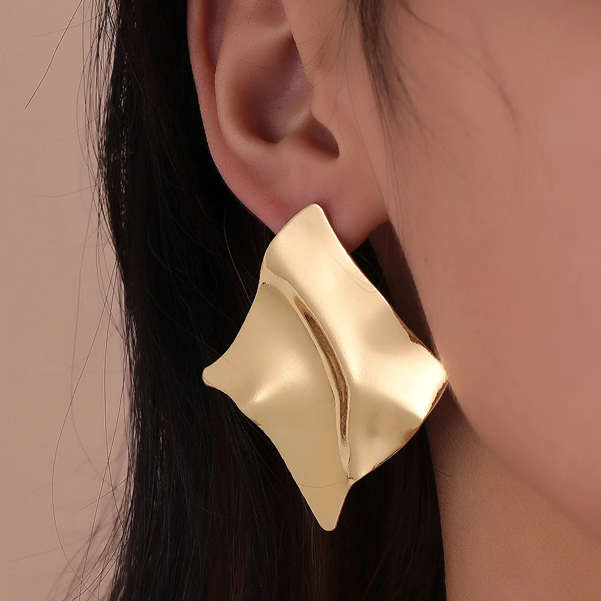 Eccentric Multi-Shaped Metal Dangle Earrings