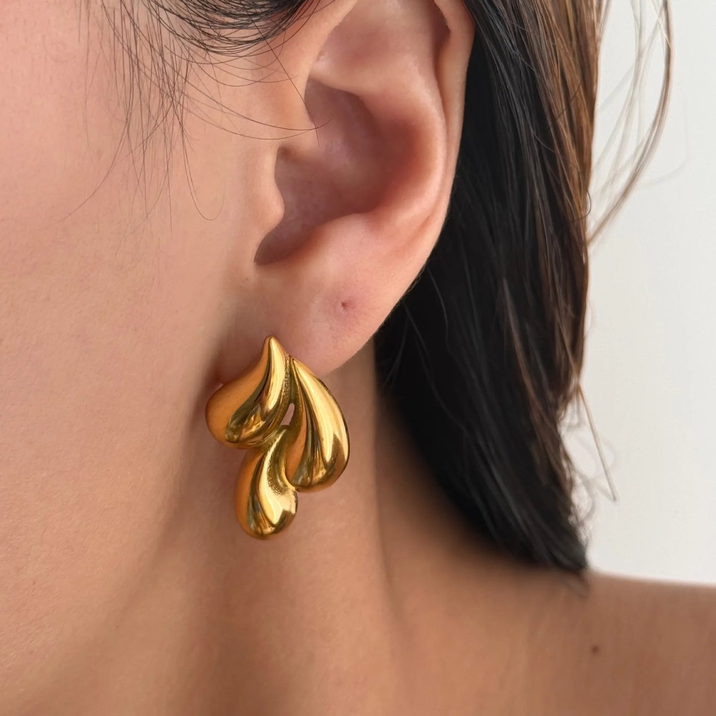 Irregular Three Waterdrop Gold Smooth Drop Earrings