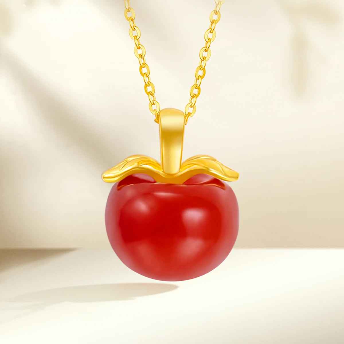 18K Gold Natural Agate Heart Pendant Necklace