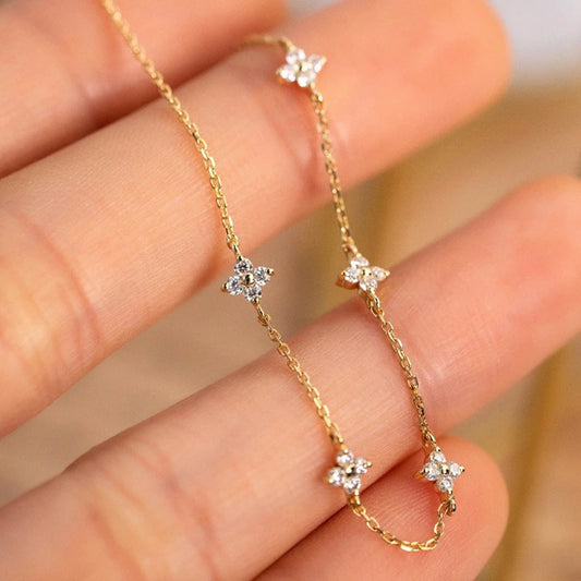 Four-Leaf Flower Bracelet, Zircon Charm