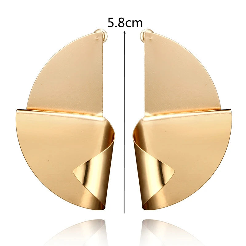 Eccentric Multi-Shaped Metal Dangle Earrings