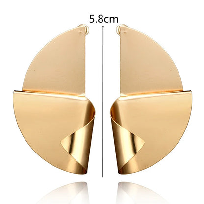 Eccentric Multi-Shaped Metal Dangle Earrings
