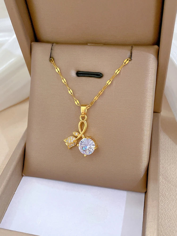 Rose Pendant Necklace