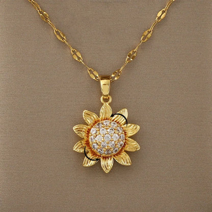 Rotating Flower Pendant Necklace - Silver SS Chain