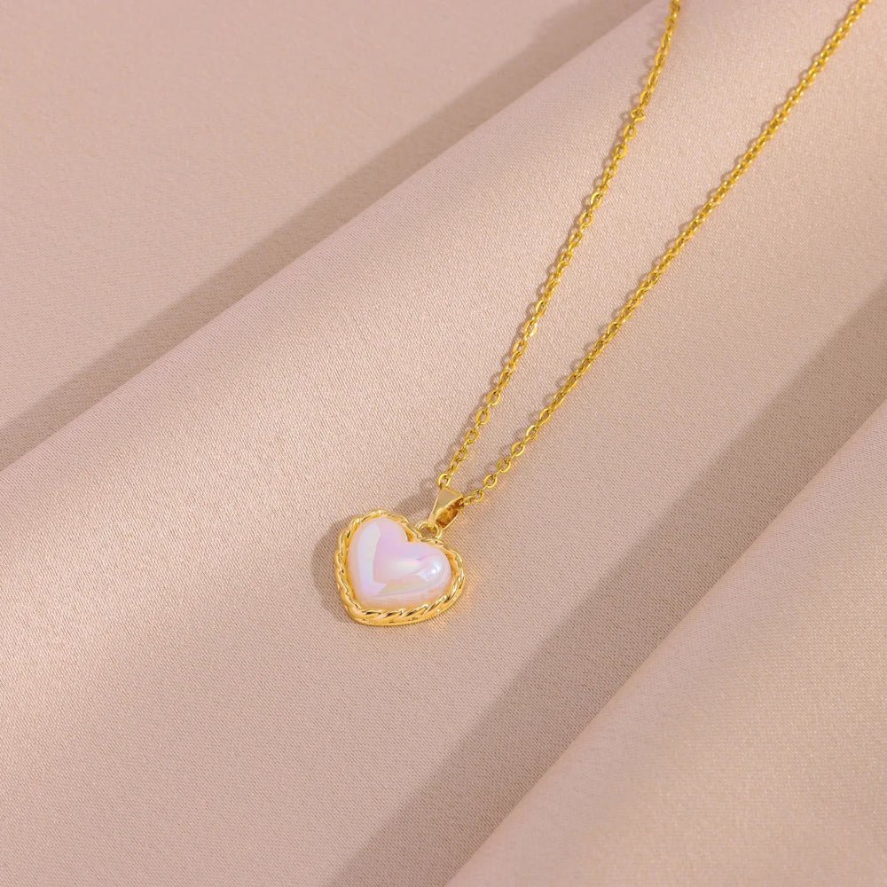 Mermaid Heart Pearl Necklace