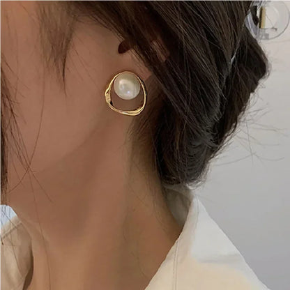 Pearl-Embedded Vintage Golden Hoop Stud Earrings