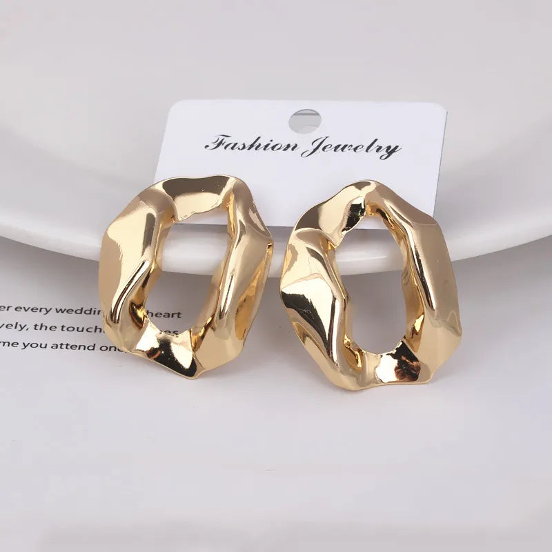 Eccentric Multi-Shaped Metal Dangle Earrings